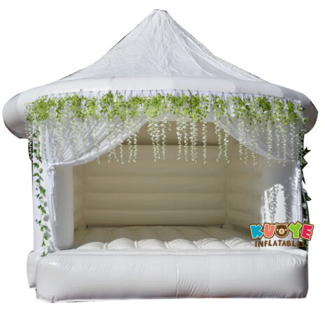 wedding-bouncy-castle1.jpg