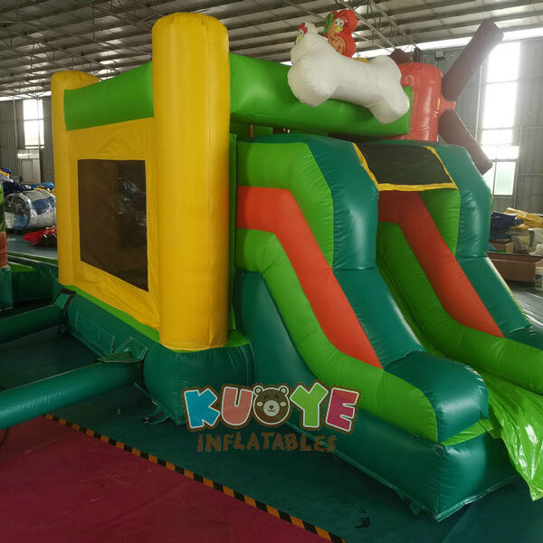 CB379 Bouncy Castle Farm (20) CB379 Bouncy Castle Farm (20)