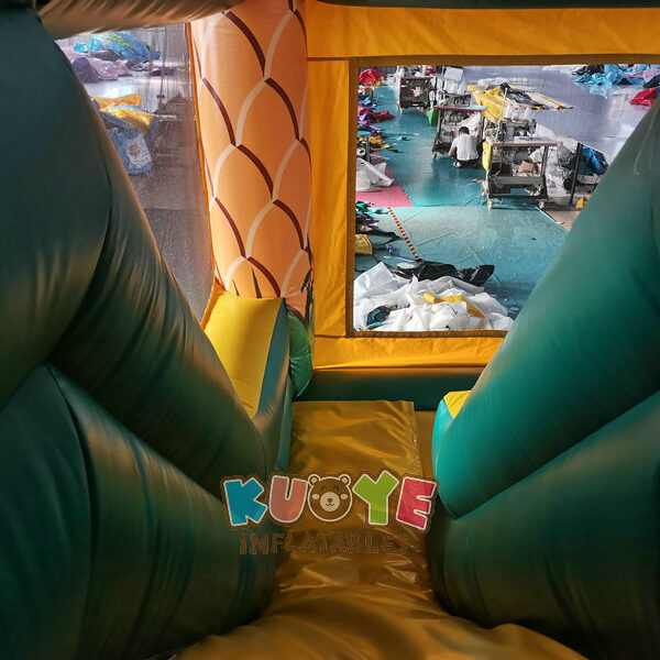 CB 526 (21) Zoo Animal Bouncy Castle Slide Combo
