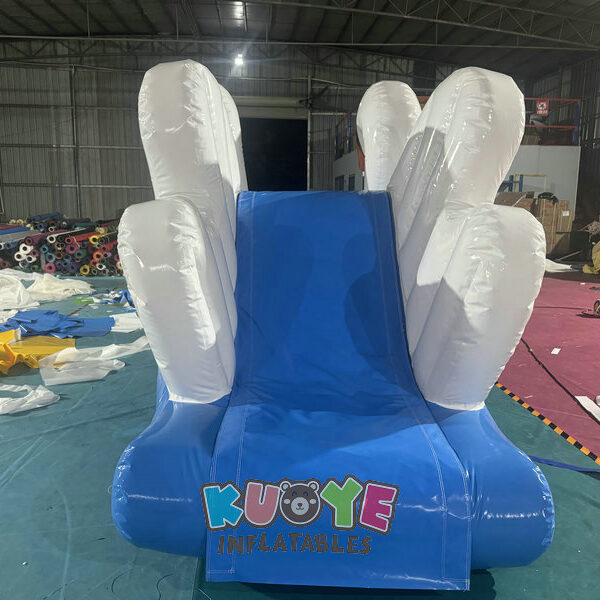 WG75 (1) https://kuoyeinflatables.com/product/wg75-swan-inflatable-water-park/