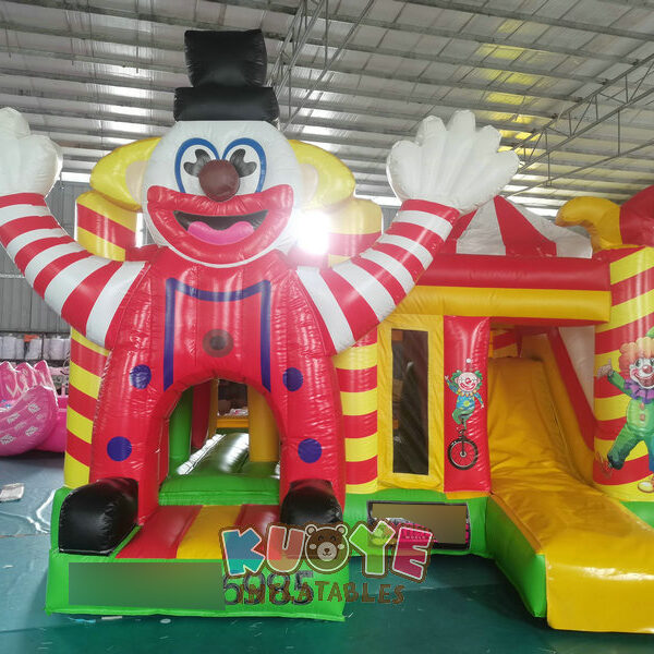 CB554 (4) https://kuoyeinflatables.com/product/cb554-clown-inflatable-jumping-castle-combo/
