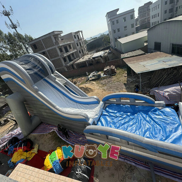 SP291 (2) SP291 The Catapult Giant 10-Meter Inflatable Slide